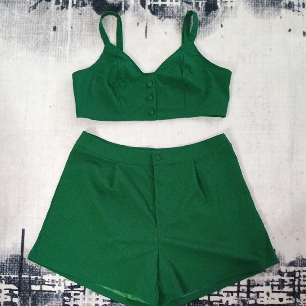 SHEIN Green Two-Piece Shorts‎ Set